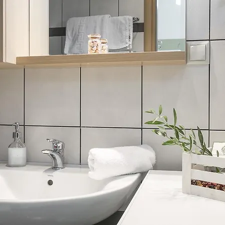 Olive Tree Διαμέρισμα *